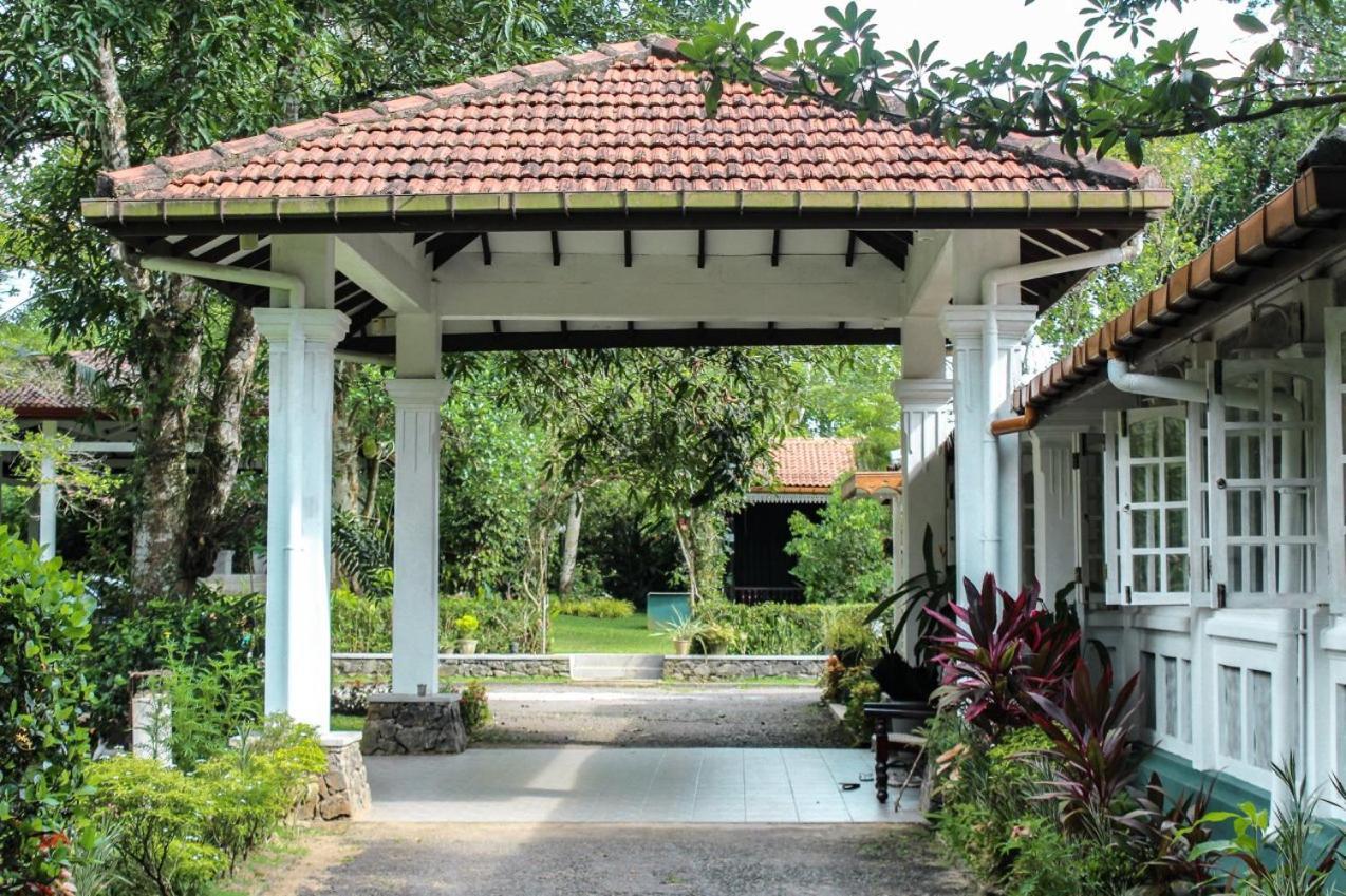 Plantation Villa Kalutara Extérieur photo